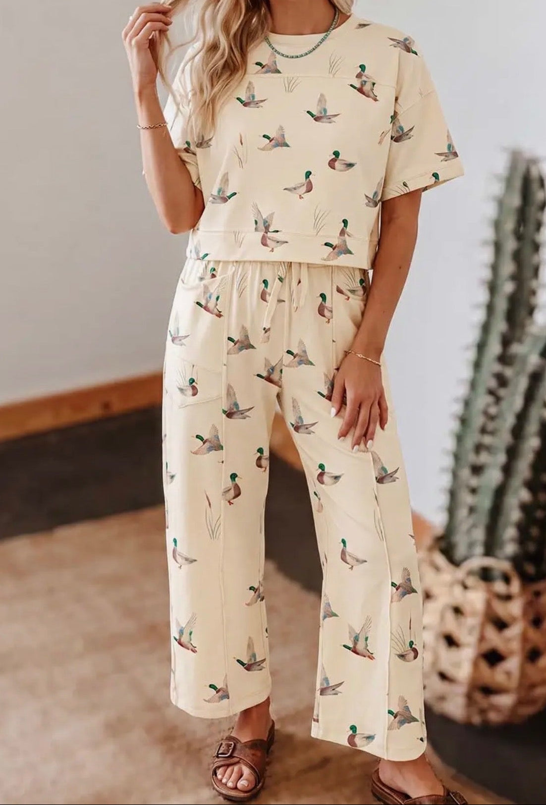 Mallard Cropped Tee & Pants Set